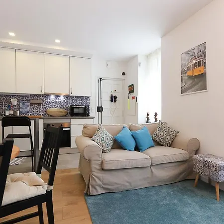 Wal Apartments- 3 Bedrooms With Parking Space-2